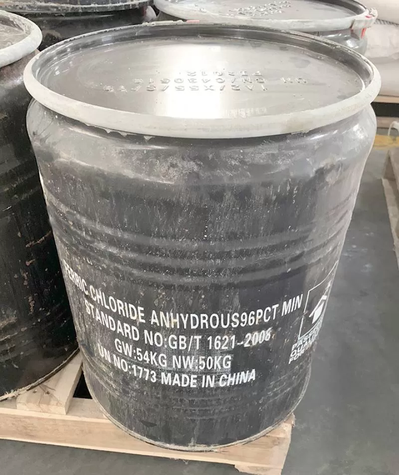 Phèn sắt III clorua FeCl3, Trung Quốc, 50 kg/thùng