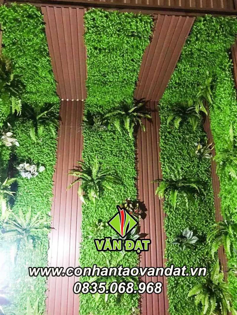 TƯỜNG CÂY GIẢ VDT010