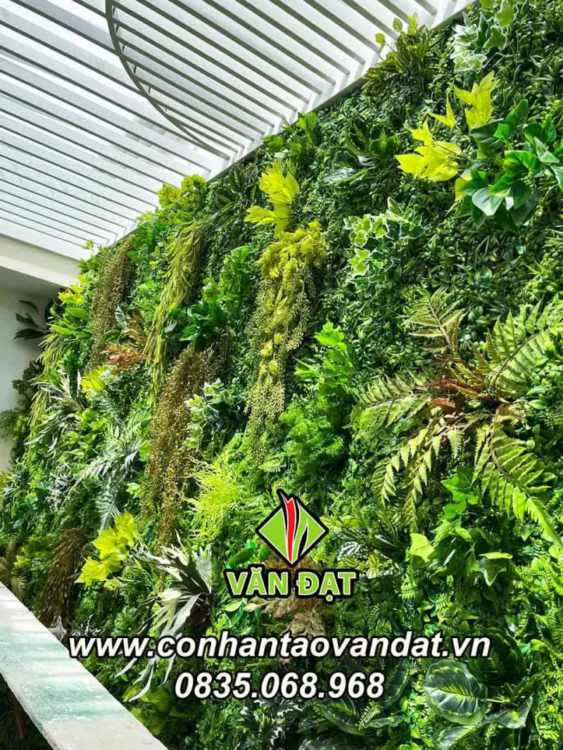 TƯỜNG CÂY GIẢ VDT09