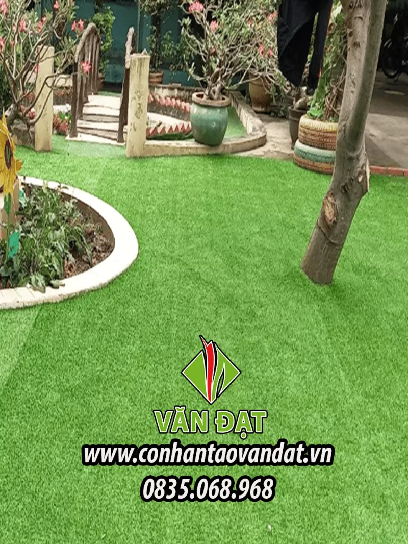 Thi công cỏ nhân tạo sân vườn