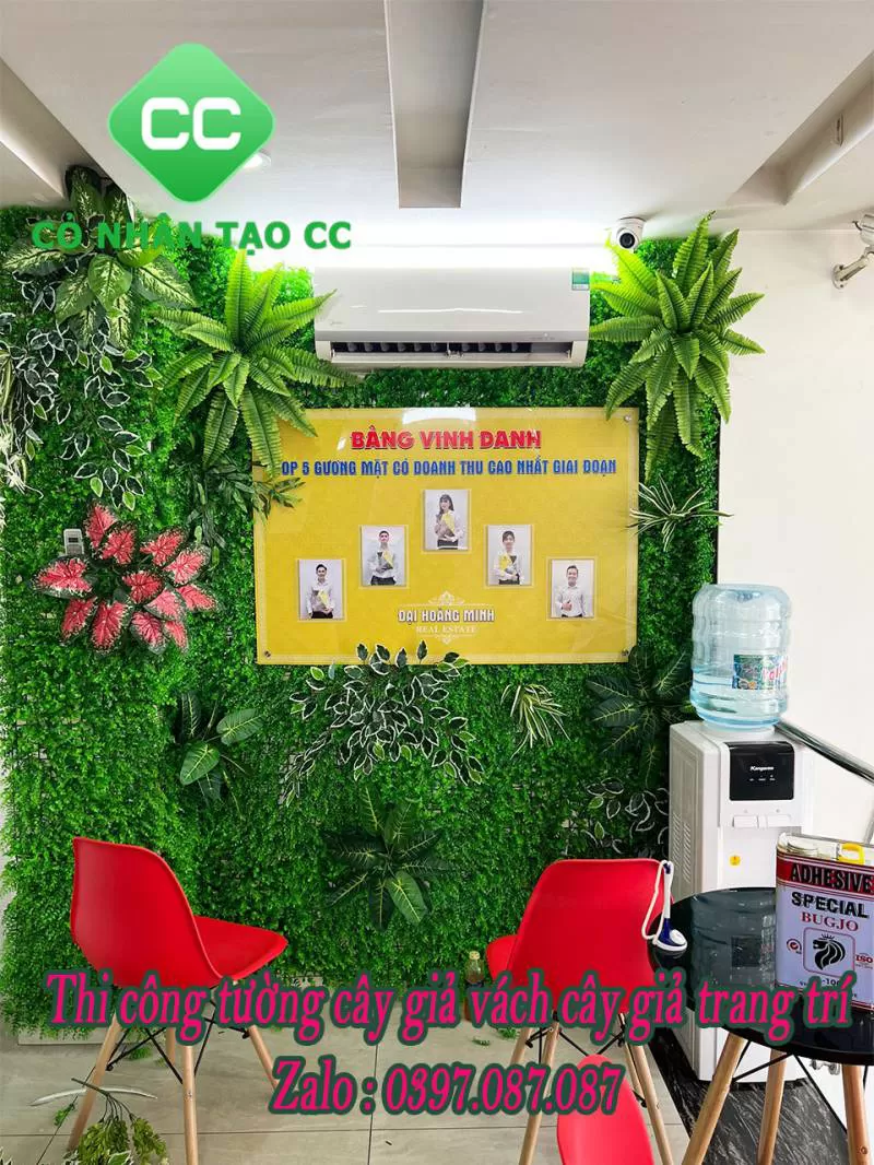 Cung cấp và thi công tường cây giả