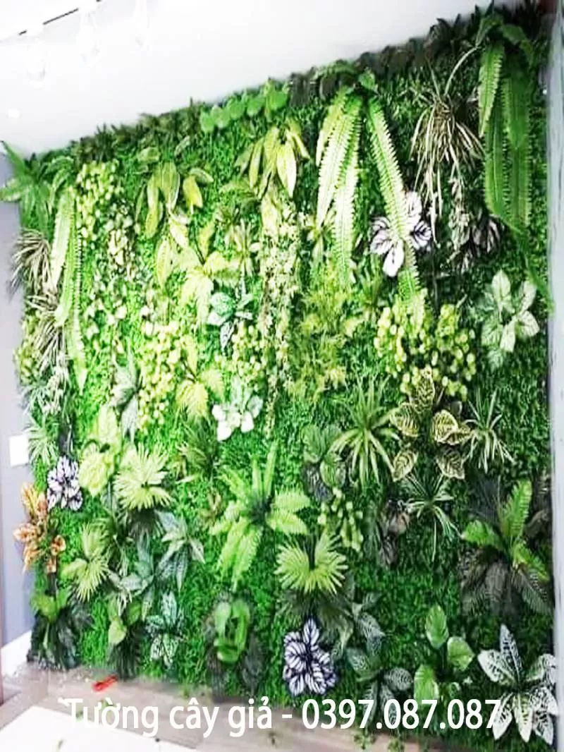 TƯỜNG CÂY GIẢ CC030