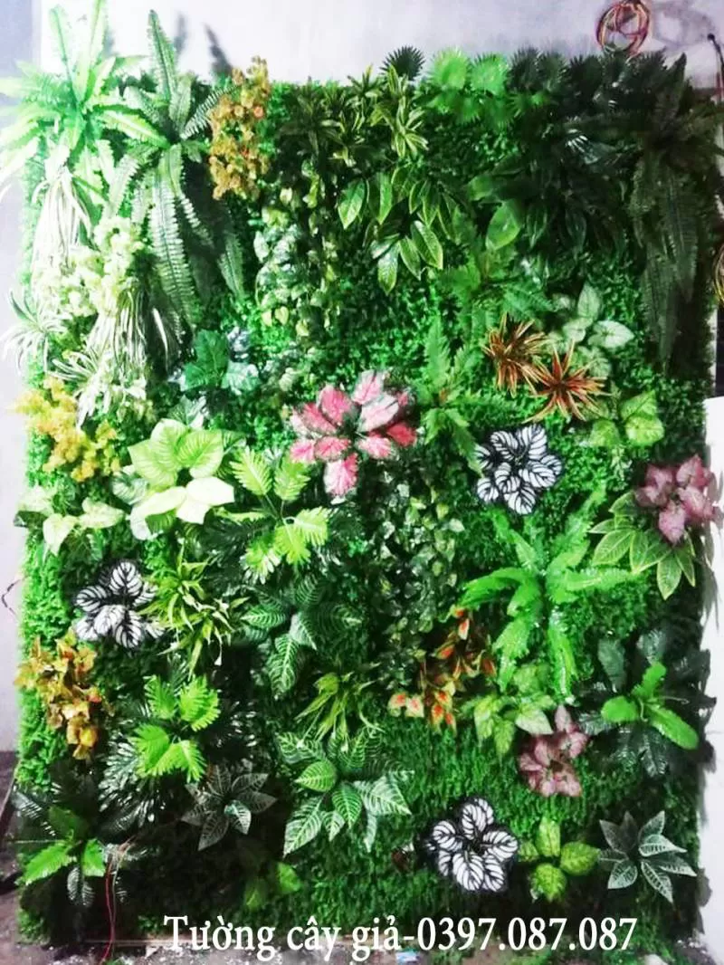 TƯỜNG CÂY GIẢ CC09