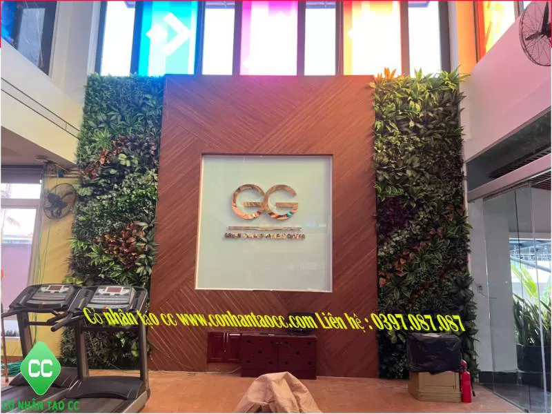 Thi công trọn gói tường cây giả giá rẻ