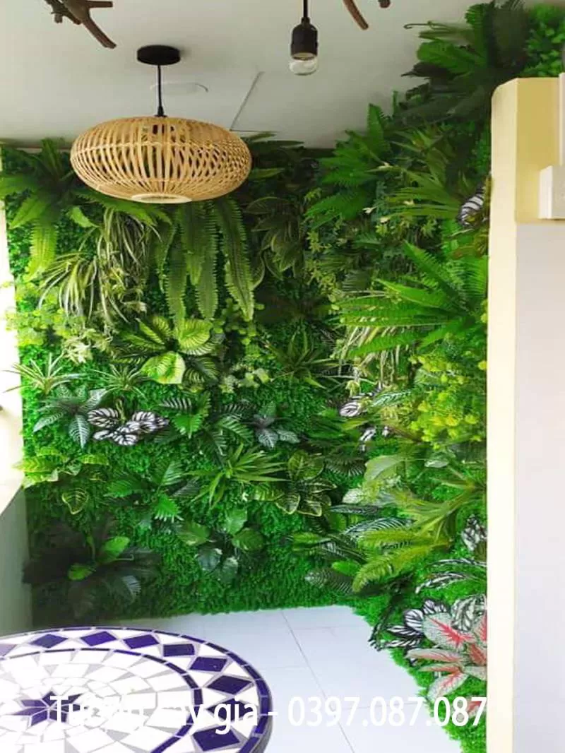 TƯỜNG CÂY GIẢ CC060