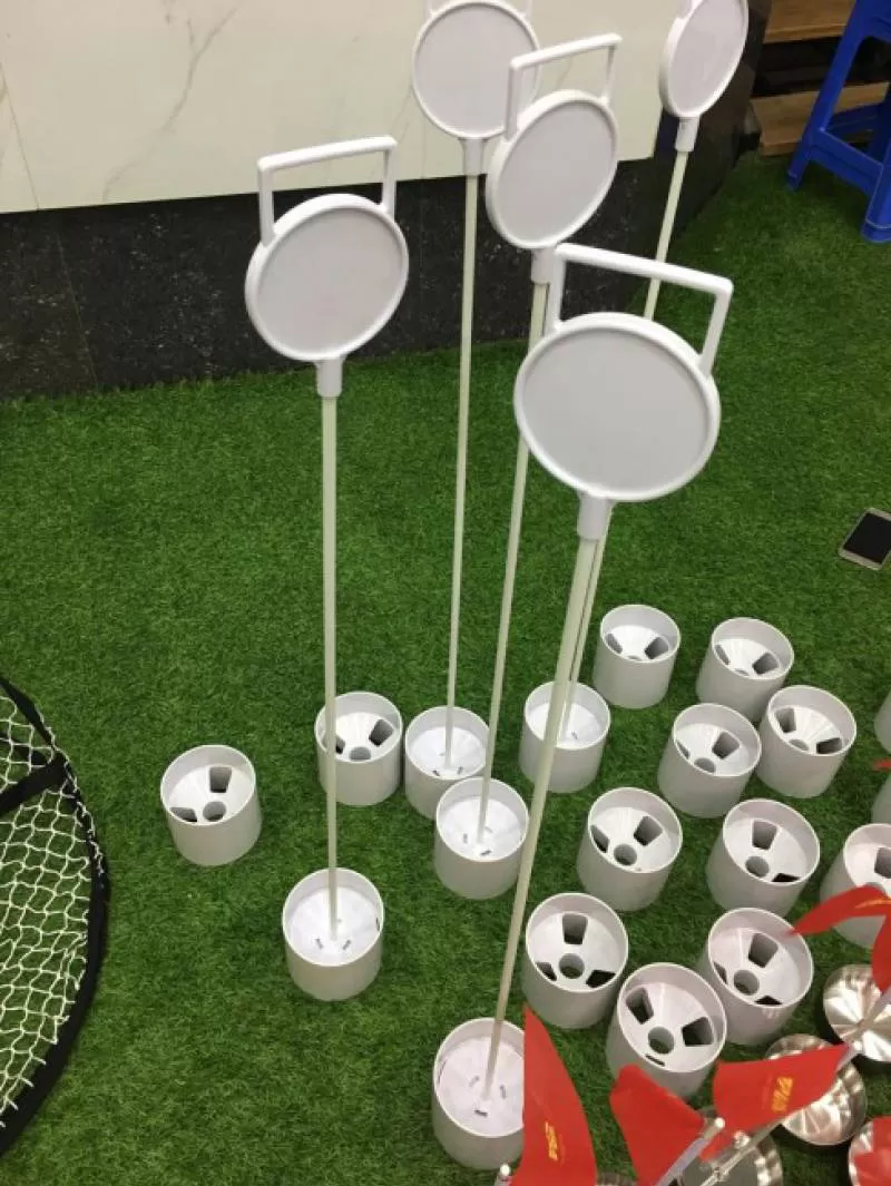 LỖ CỜ GOLF NHỰA DB001