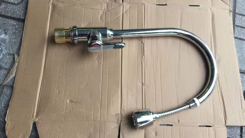 Vòi rửa bát đầu mềm