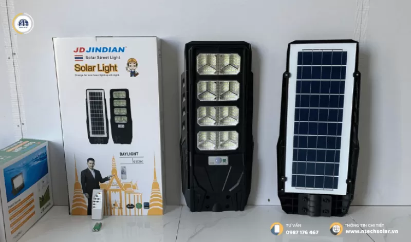 Đèn năng lượng mặt trời liền thể 400W JD-4624