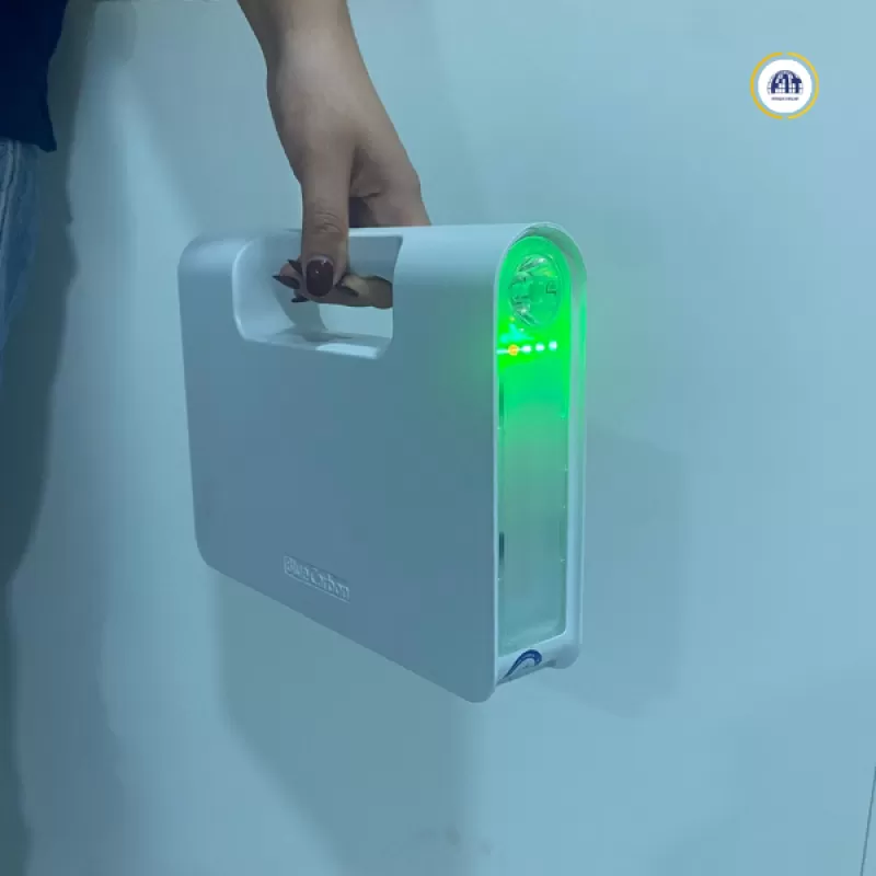 Đèn pin năng lượng mặt trời cầm tay BCTCF1.0