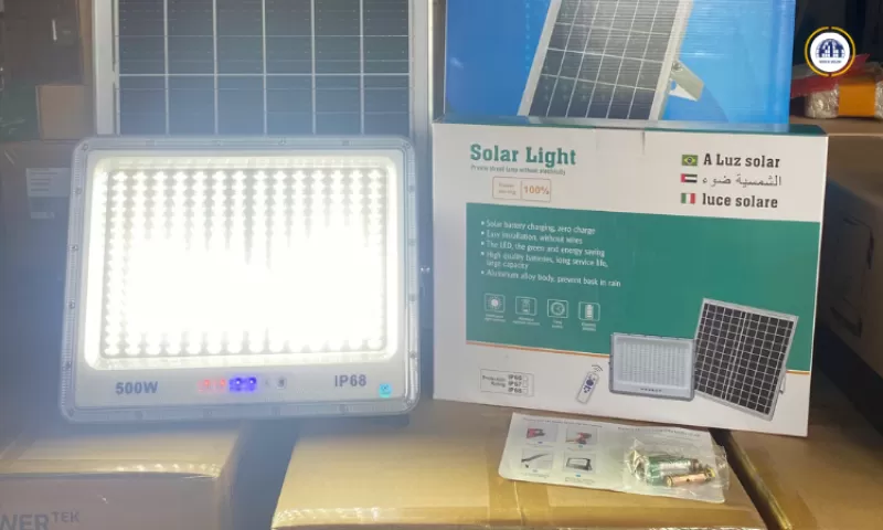 Đèn led năng lượng mặt trời trong nhà 500w NT-SA500