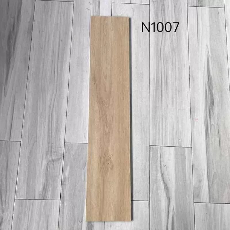 High Quality 200x1000mm Glazed Porcelain Matte Ceramic Tiles Non-Slip Wooden Finish Solid Indoor Tiles for Apartment Use