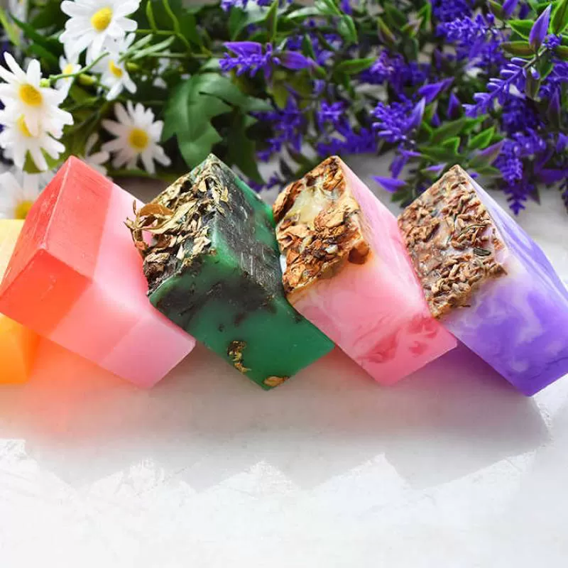 Private Label Organic Yoni Soap Customized 19 Colorful Natural Clean Soap Essential Oil Soap bar 
