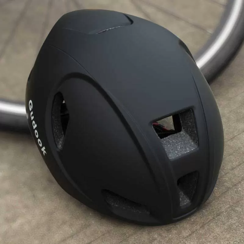 Urban Commuting LED Bike Helmet for Adult Cycling Sports Bicycle Helmet with Built-in Rechargeable Battery Tail Light