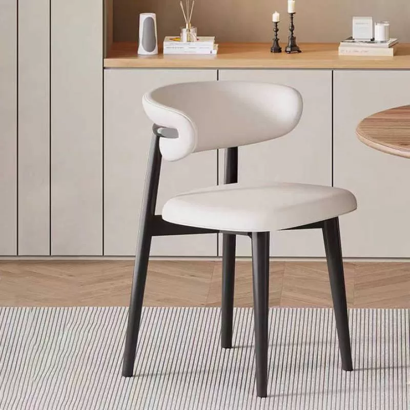 Luxury Dining Room PU Leather Relax Leisure Solid Wood Leg Upholstered Dining Chair Nordic Modern Dining Chair