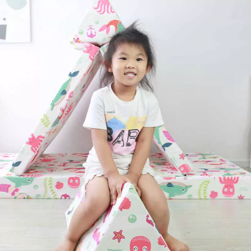 Customization Modern Furniture Luxury High Density Foam Kids Sofa Folding Sofa for Home Living Room Hotel Sofa