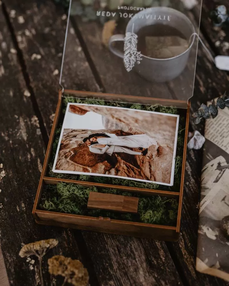 JUNJI Customized 4x6 Wooden Gift Photo Box with Organic Glass Lid Wedding Picture Box for 15x10 cm Prints