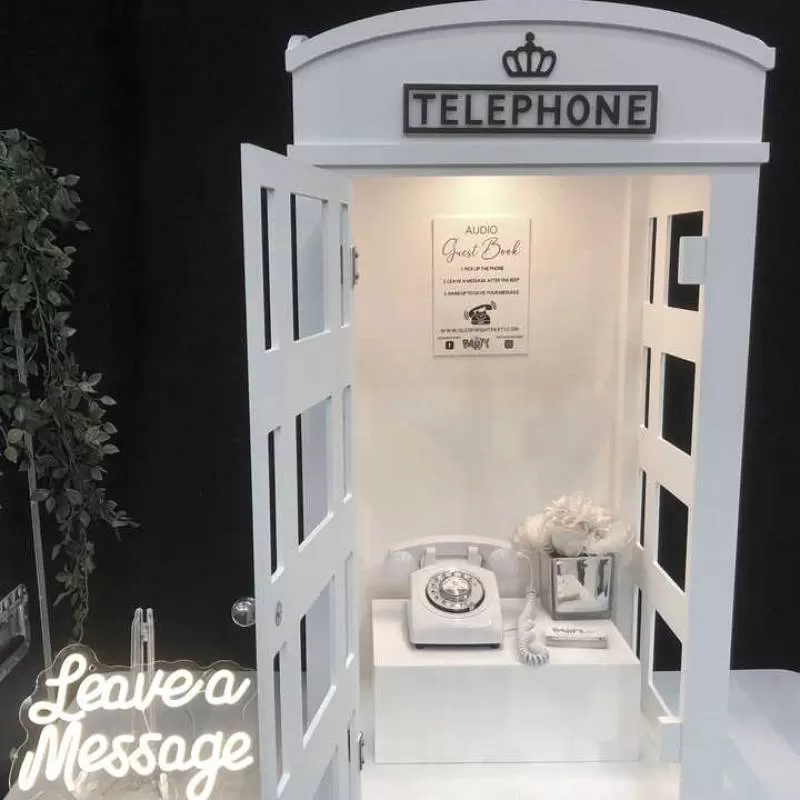 Floral London Telephone Booths Customized Wedding Decoration Antique Metal British Telephone Booth