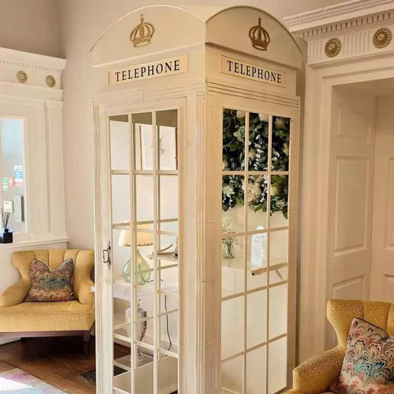 London Telephone Booth With Audio Guestbook