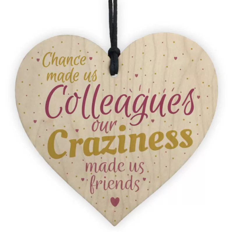FactoryCustomization Christmas Decoration Farmhouse  Heart Shape  Wooden Signs OrnamentsDiscount