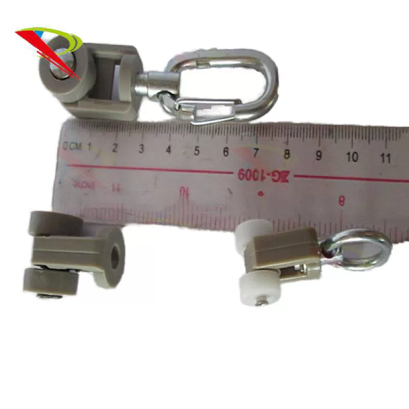High Quality Modern Outdoor Wave Runner Curtain Poles Tracks & Accessories Good Plastic PC Material With Metal Rail Gilder