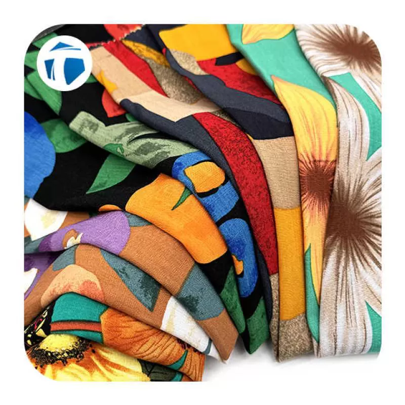 Fashion Printed Custom Viscose Fabric 45*45 110*80 100-105gsm Printed Solid Rayon Plain Slub Fabric Woven for Summer Dress