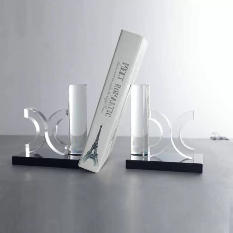 Wholesale Custom Study Room Decorative Objects Office Accessories House Decor X Letter Shape Transparent Crystal Bookends