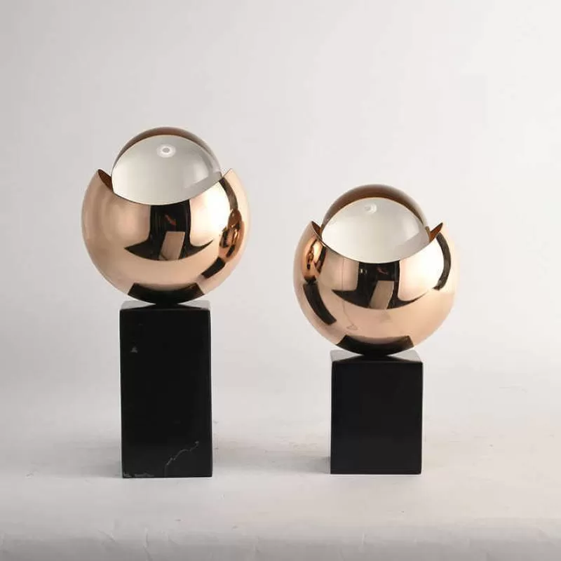 Modern Villa Hotel Party Holiday Golden Round Office Small Sculptures Gift Nordic Iron Crystal Marble Home Ornament