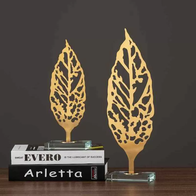 Living Room Golden Interior Decoration Office Desk Study Showroom Sculptures Modern TV Stand Iron Glass Home Decoration