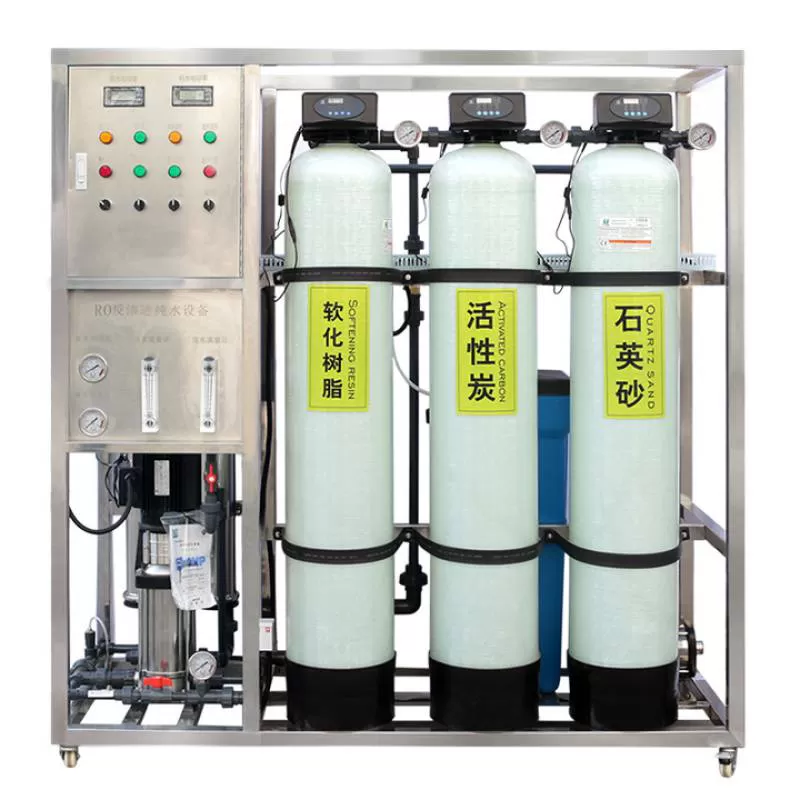 China Manufacturer RO Filter Water Treatment Equipment / Pure Mineral Water Treatment Plant for Filling Plant