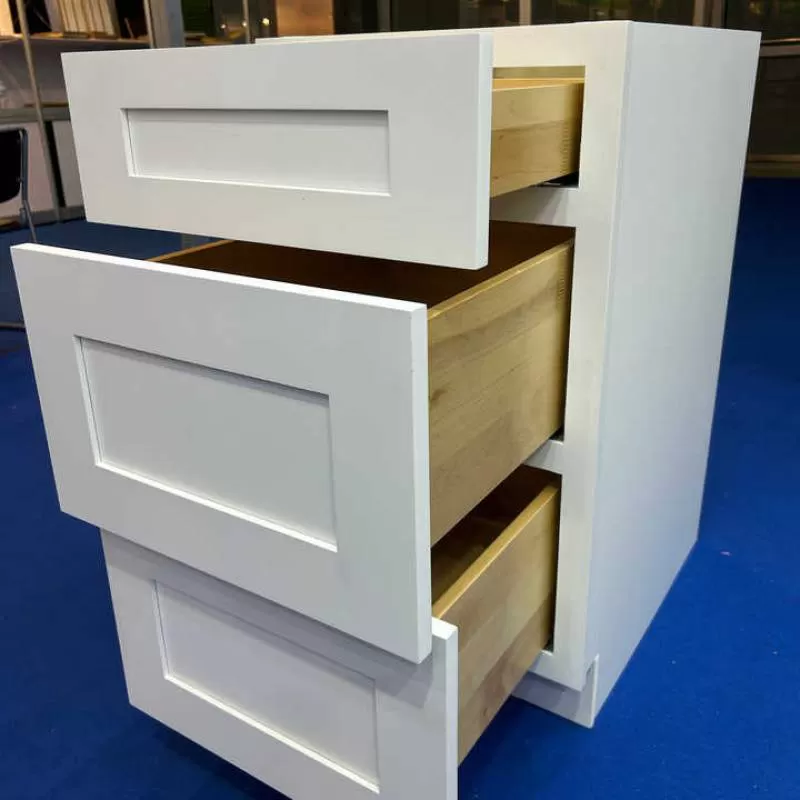 Wholesale Luxury White Shaker Wood Kitchen Base Wall Cabinets Set Custom Modular Design with Sink Factory Direct Price Thailand