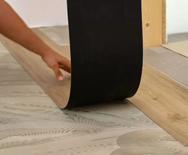 1.5mm Self Adhesive Luxury LVT PVC Vinyl Plank Plastic Flooring Wood Plastic Floor Board Covering Waterproof Interior Decoration
