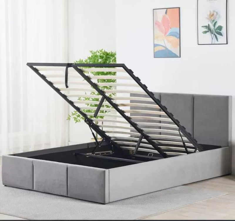 Luxury Bedroom Furniture Customized Bed