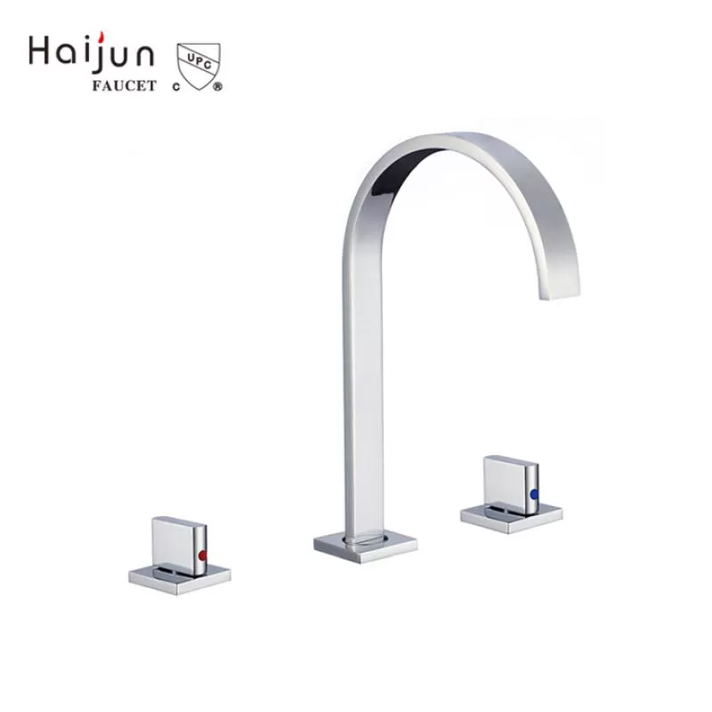 CUPC NSF Two Handle Sink Faucet Bathroom Faucet Basin Faucets