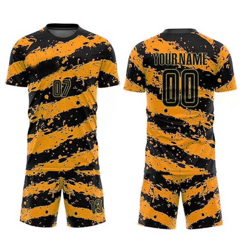 Heat Transfer Football Jersey 100% Polyester Soccer Wear Soccer Suit Top Quality New Custom Design Uniform Sets for Sports Team