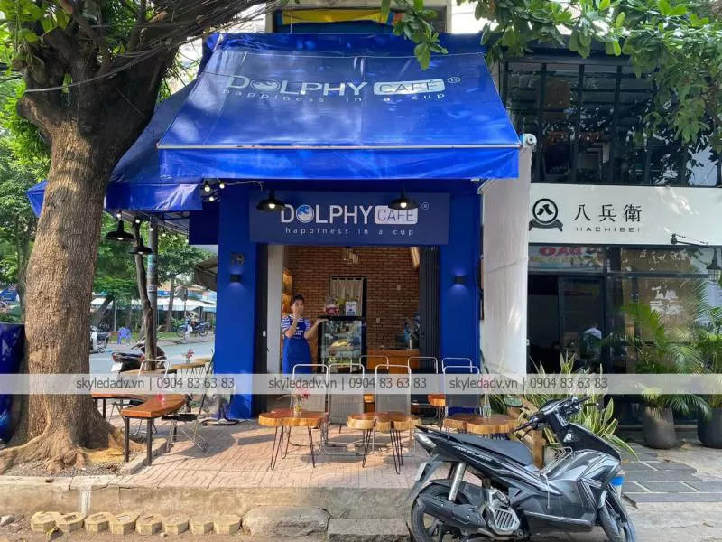Bảng hiệu quán cafe