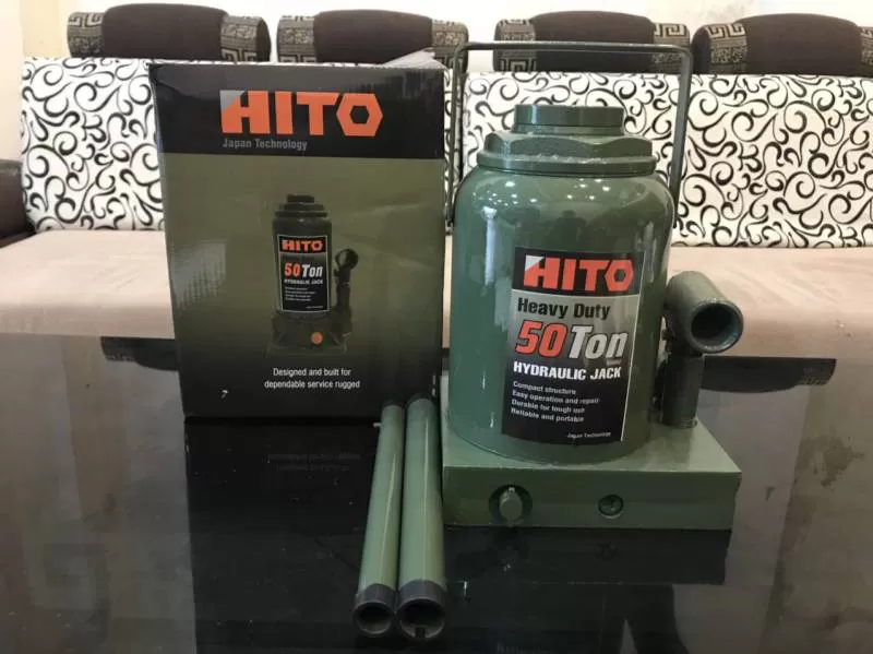 Con đội thuỷ lực 50 tấn HITO G5002