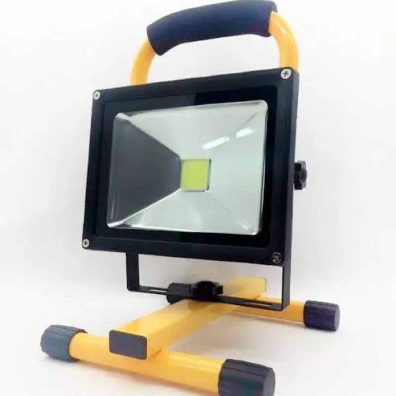 Đèn Pha Led tích điện