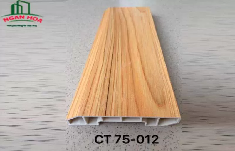 PHÀO LEN CHÂN TƯỜNG PVC CT75-012