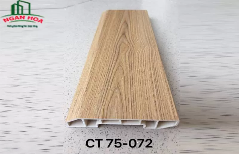 PHÀO LEN CHÂN TƯỜNG PVC CT75-072